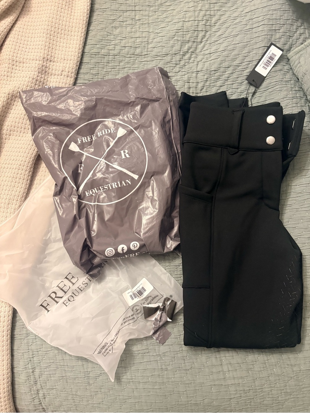FREE RIDE EQUESTRIAN HEAVYWEIGHT ZIP WINTER BREECHES | BLACK | SMALL